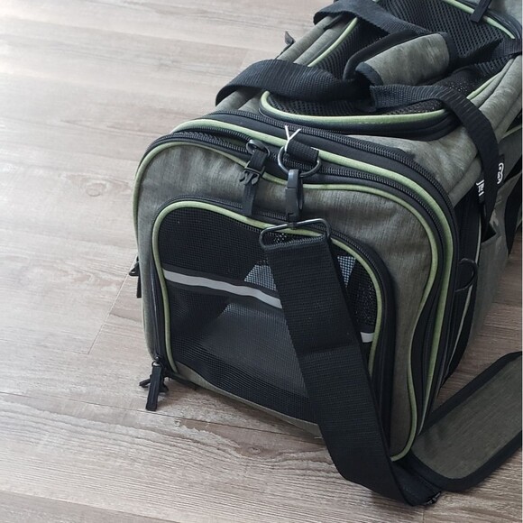 dog carrier Puppycare deluxe pet carrier with hand and shoulder straps - Picture 4 of 16